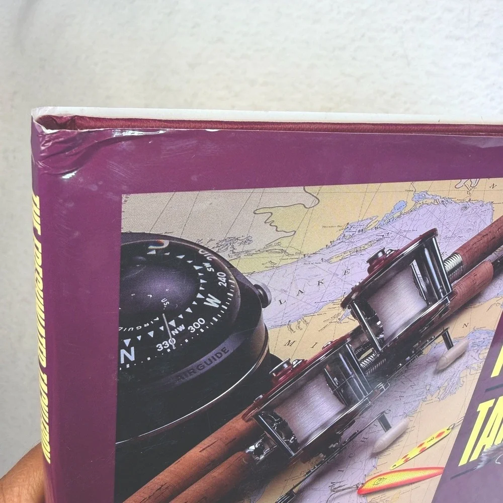 The Freshwater Tacklebox John Merwin 1992 Hardcover Fishing Guide Lures Flies